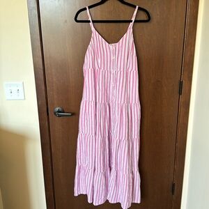Maxi - Flowy Dress - Pink Stripped